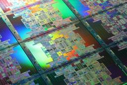 Вышла новая серия процессоров Intel Itanium